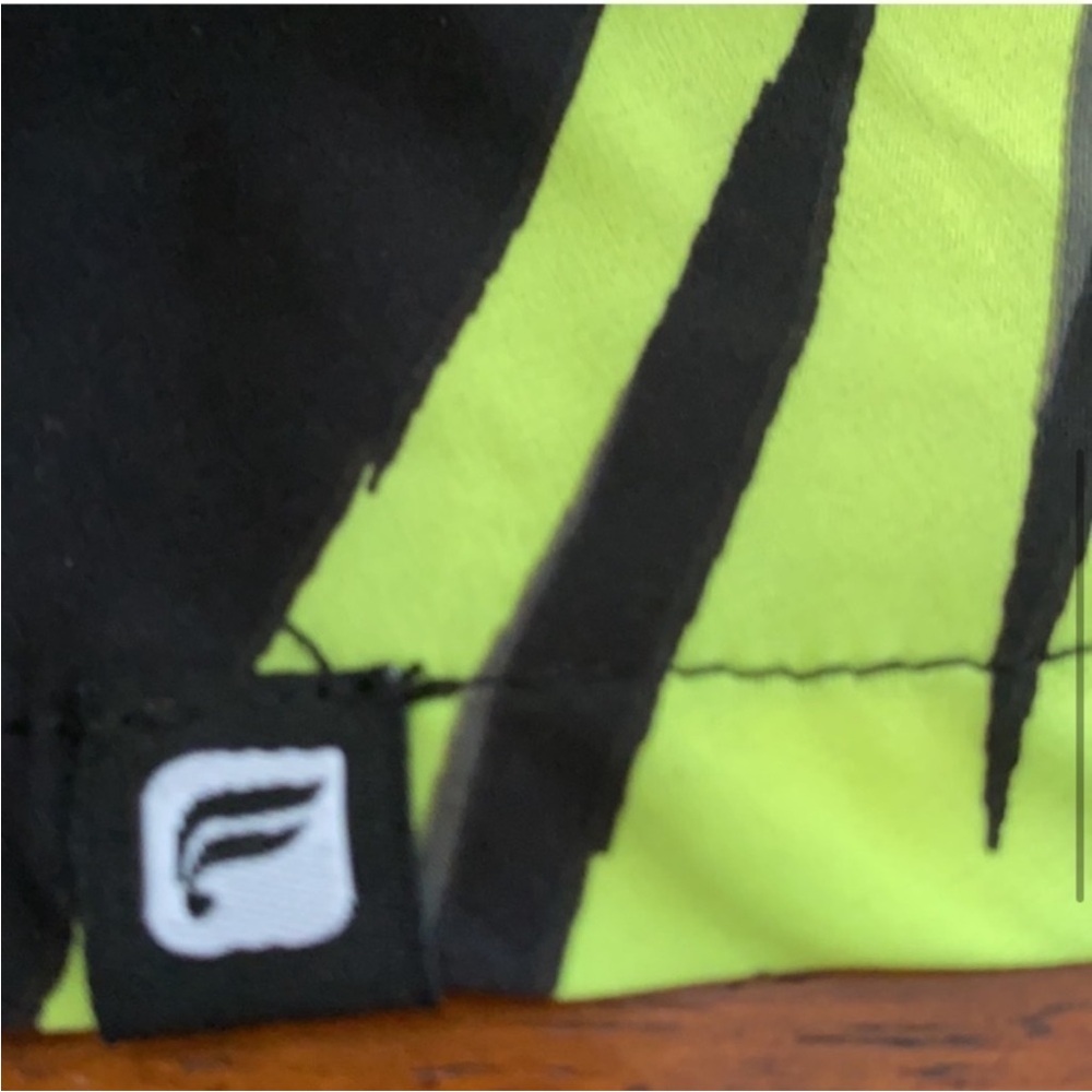 4/$20✨Fabletics Multicolor Striped Skorts - Picture 9 of 9